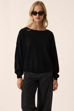 Pull Aragone Noir